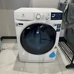 8 Kia Peng Galaxy Suites Kl