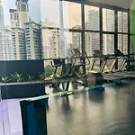 8 Kia Peng Galaxy Suites Kl